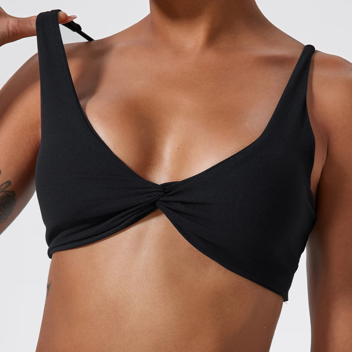 Activ Bra – Twist V-Neck