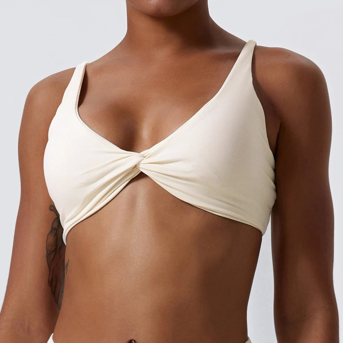 Activ Bra – Twist V-Neck